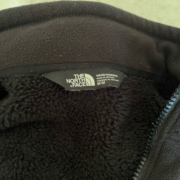 The North Face Men's Black Fleece Jacket - Picture 4 of 5